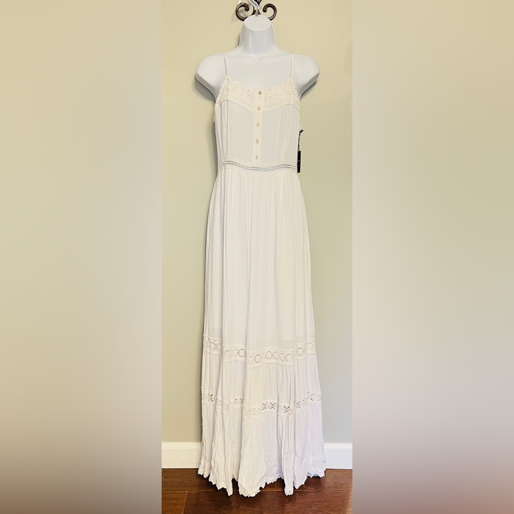 Forever 21 NWT Ivory Lace-Trimmed Beach Dress, Size M